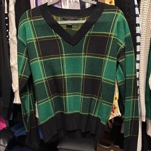 Tahari Green Plaid Women's Sweater
